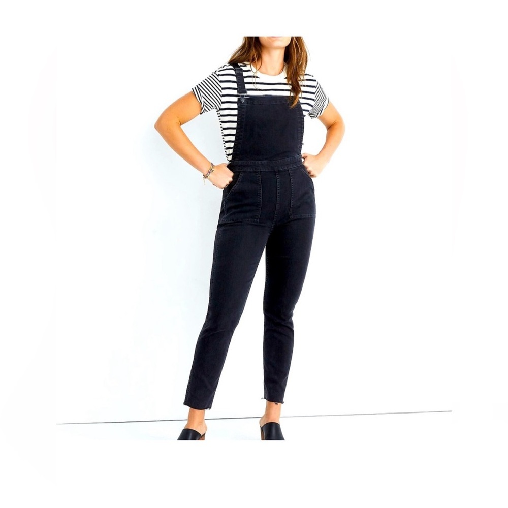 Madewell Black Overalls XS Minimalist Workwear Chic Slim Fit Adjustable